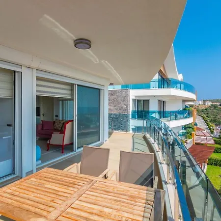 아파트 Splendid Home With Shared Pools And View Near Beach And City Center In Alanya